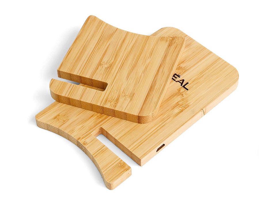 Bamboo wireless charger detached