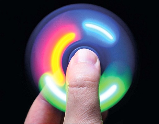 LED Fidget Spinner spinning in the dark