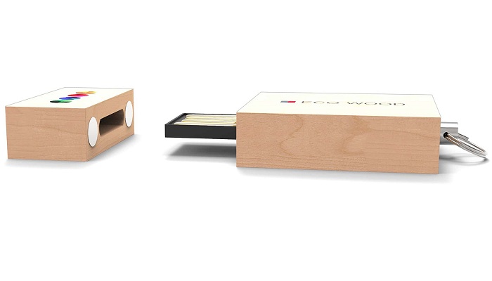 Wood USB drive printed & engraved edge view